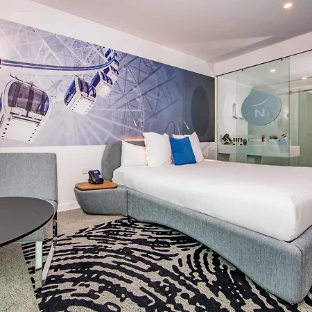 Novotel South Bank Hotel 5*