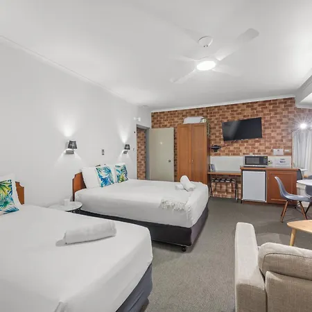 Airport Clayfield