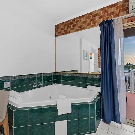 Airport Clayfield 4*