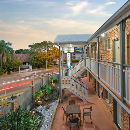 Airport Clayfield Motel 4*