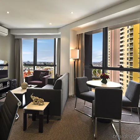 Meriton Adelaide Street, 5* Brisbane