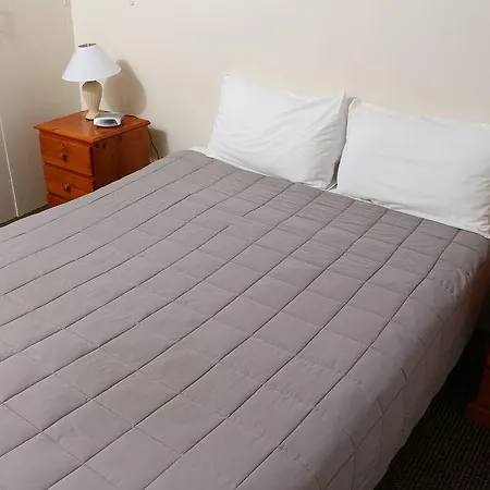 Aabon & Motel 3*