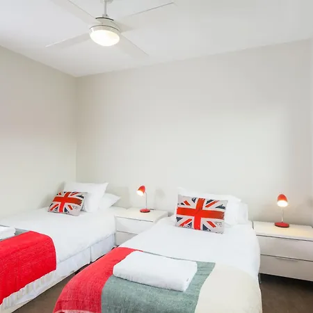 The Point Of The Kangaroo - Executive 2br Kangaroo Point With Spacious Open Plan Living Apartment Brisbane