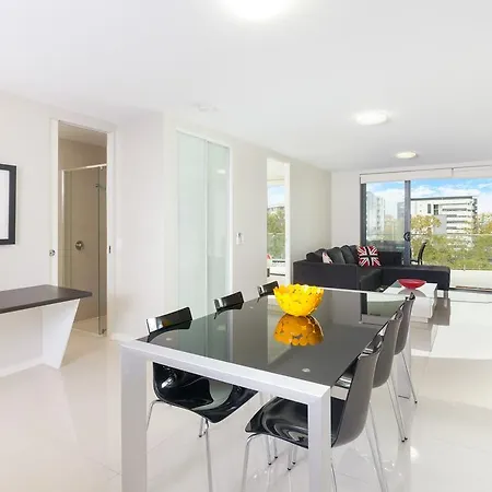 The Point Of The Kangaroo - Executive 2br Kangaroo Point With Spacious Open Plan Living Apartment