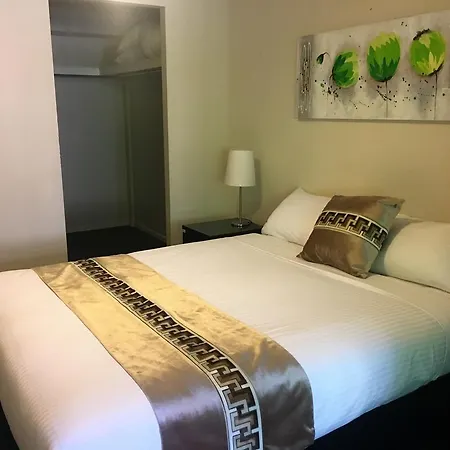 Cathedral Place Apartment