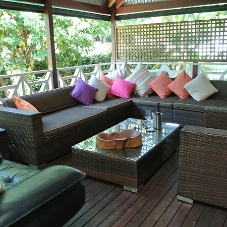 Plantation Red Hill Guest house