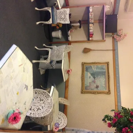 Annie's Shandon Bed & Breakfast 3*