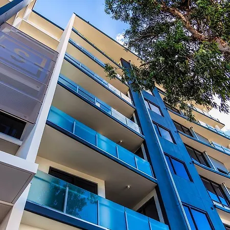 Soko Waterfront West End Aparthotel 4*