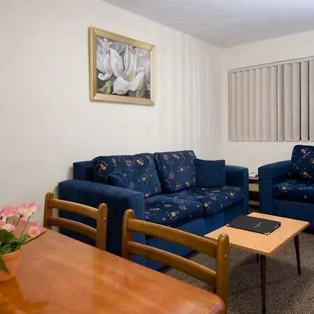 Aabon & 3* Brisbane
