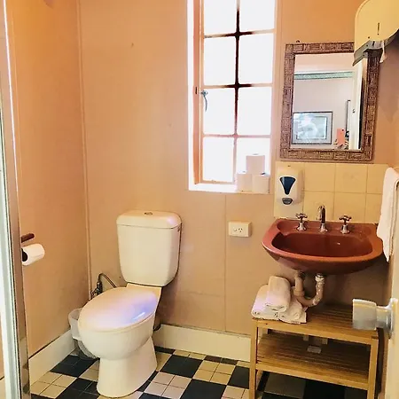 Bed & Breakfast Annie's Shandon 3*