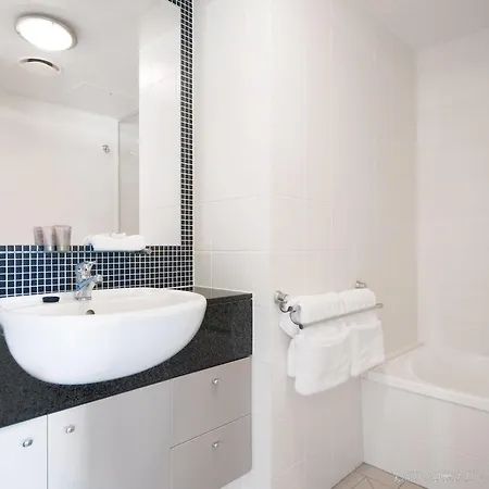 Oaks Mews Aparthotel Brisbane