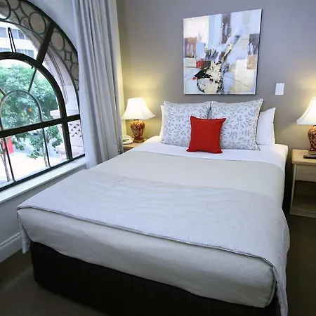 Manor 4*