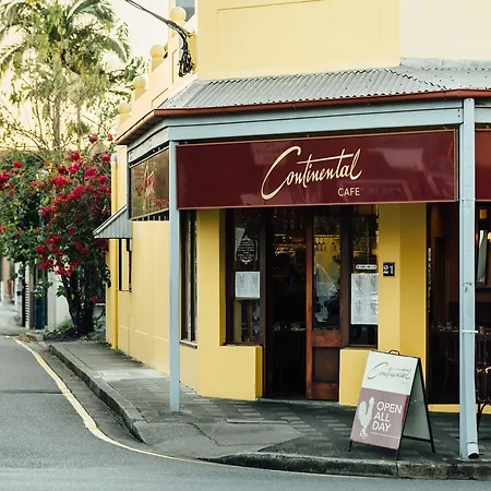 Bowen Terrace 3* Brisbane