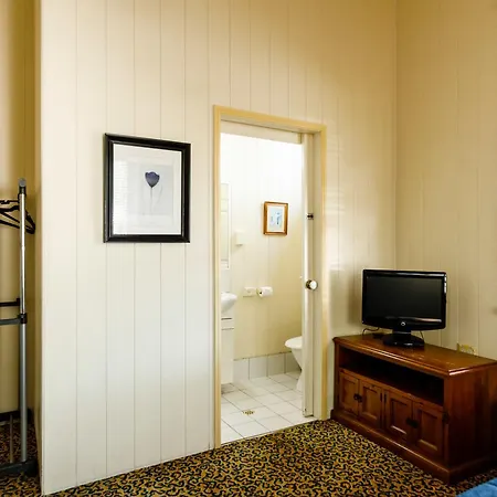 Motel Bowen Terrace 3*