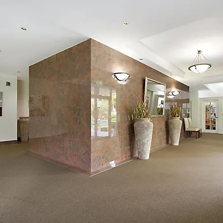 Founda Gardens Aparthotel 5*