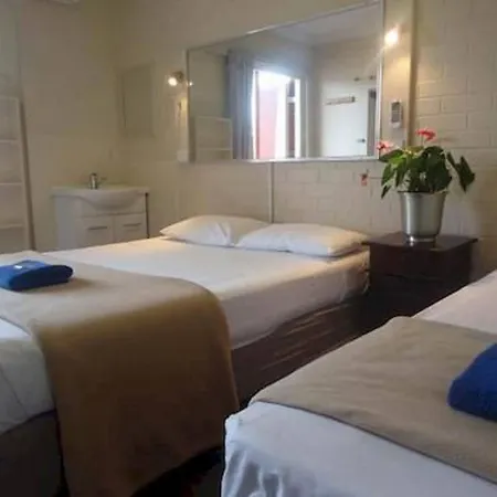 Kingsford Riverside Guest house 3*