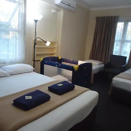Kingsford Riverside 3* Brisbane
