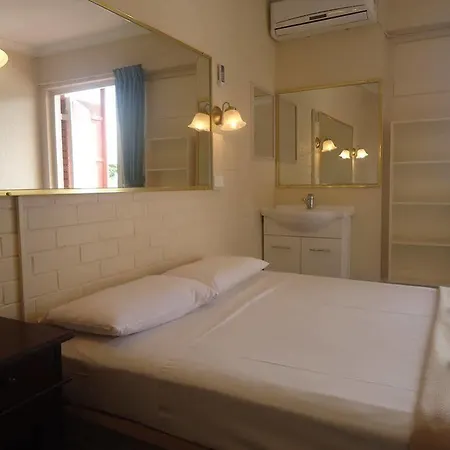 Kingsford Riverside 3* Brisbane