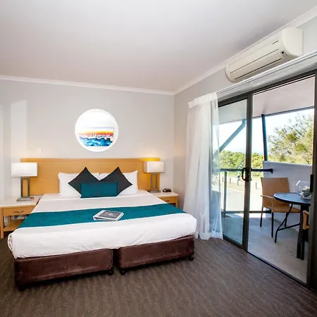 Manly Marina Cove Motel