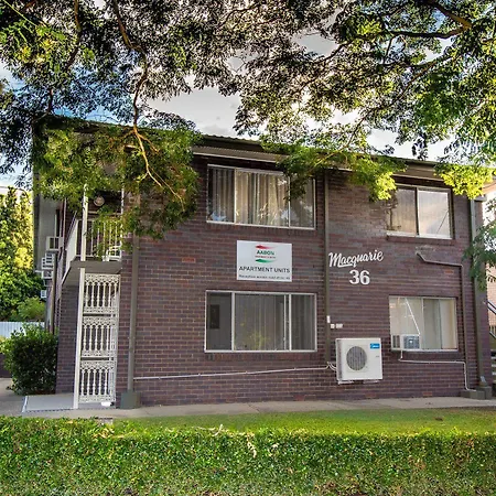 Aabon & 3* Brisbane