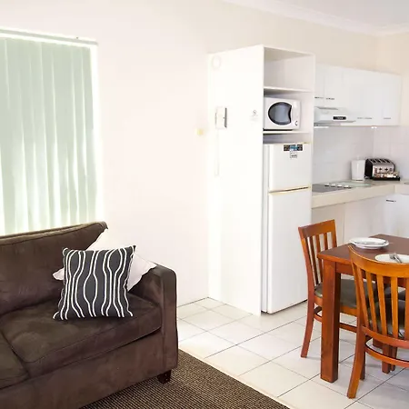 Aabon & 3* Brisbane