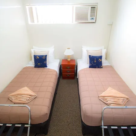 Aabon & 3* Brisbane