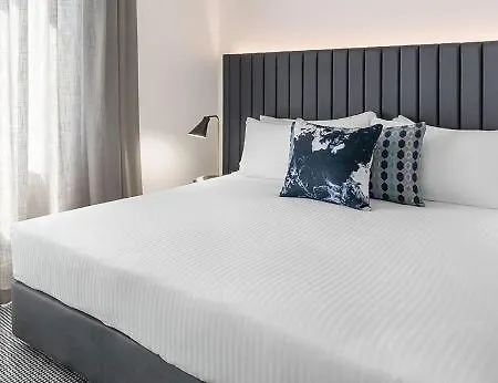 Adina Aparthotel