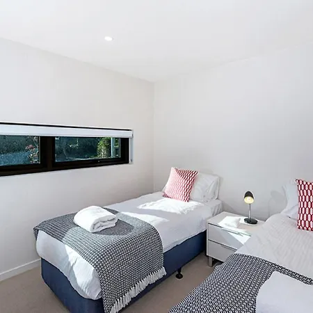 The Princess Of Bulimba - Executive 3Br Bulimba Apartment With Large Balcony Next To Oxford St *