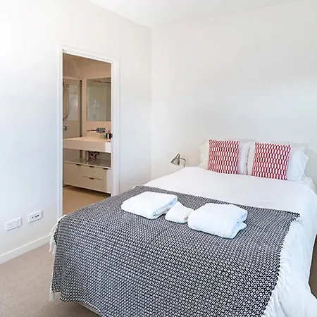 The Princess Of Bulimba - Executive 3Br Bulimba Apartment With Large Balcony Next To Oxford St Brisbane
