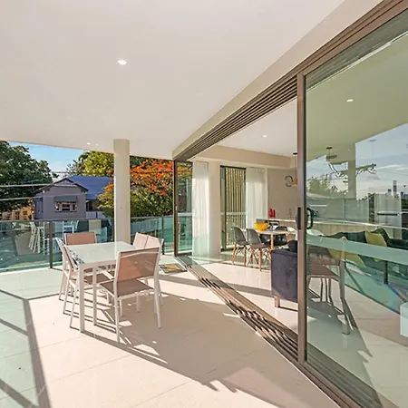 The Princess Of Bulimba - Executive 3Br Bulimba Apartment With Large Balcony Next To Oxford St
