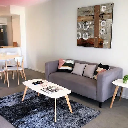 Mowbray East 3* Brisbane