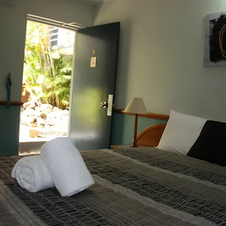 Spring Hill Hotel