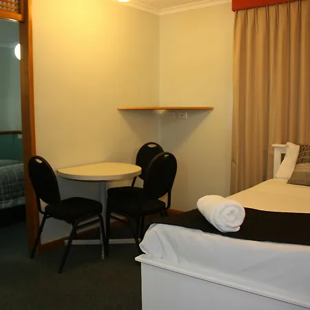 Spring Hill Hotel 3*