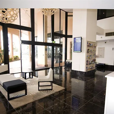 Park Regis North Quay 4*