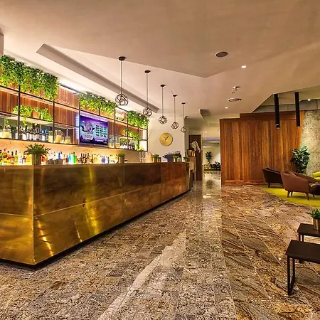 Hotel Eatons Hill Brisbane
