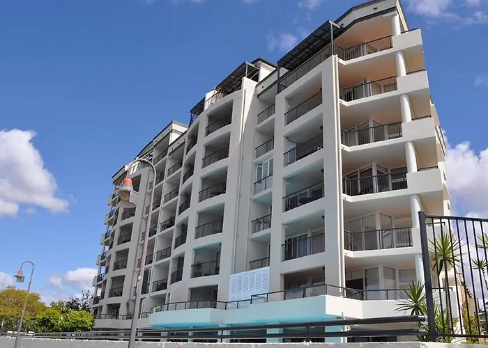 Goldsborough Place Apartments