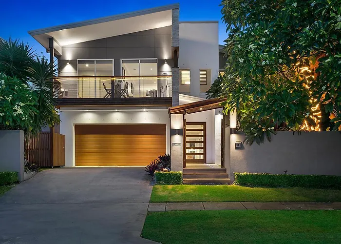 Resort Style Home In Brisbane Inner North.