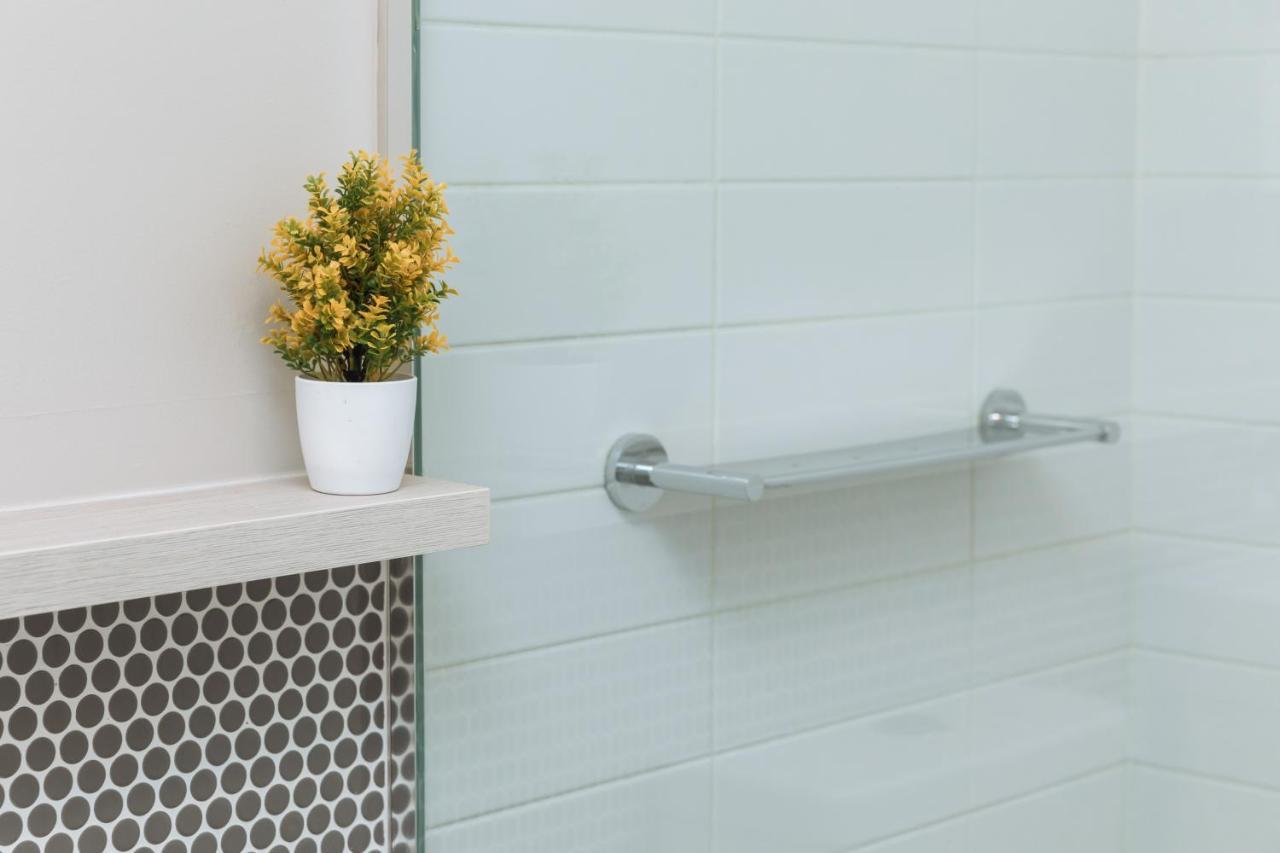 Airtrip At South Apartment