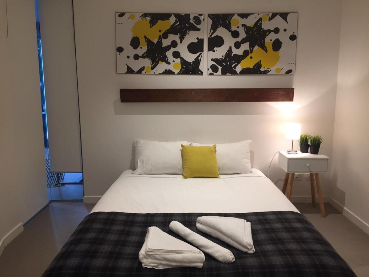 Airtrip On Margaret Street In Cbd Bed & Breakfast Brisbane