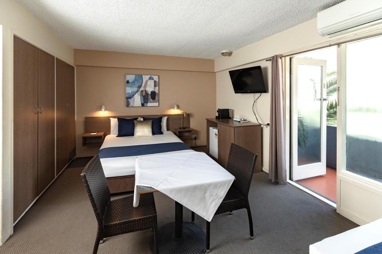 The Metropolitan Spring Hill