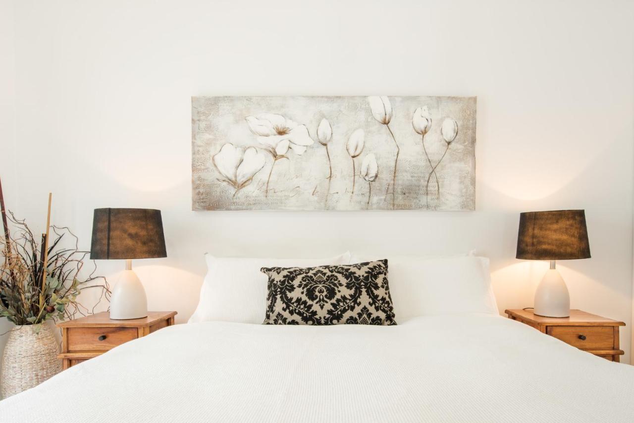 Immaculate Close To And Airport Brisbane