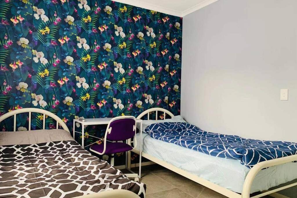 Southbank Modern Luxe * Brisbane