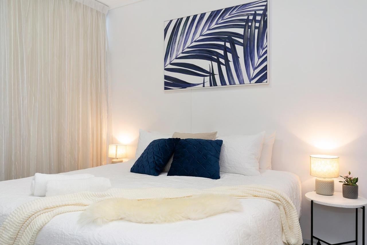 Apartment Amazing River View - 3 Bedroom - Cbd - Netflix - Fast Wifi - Carpark