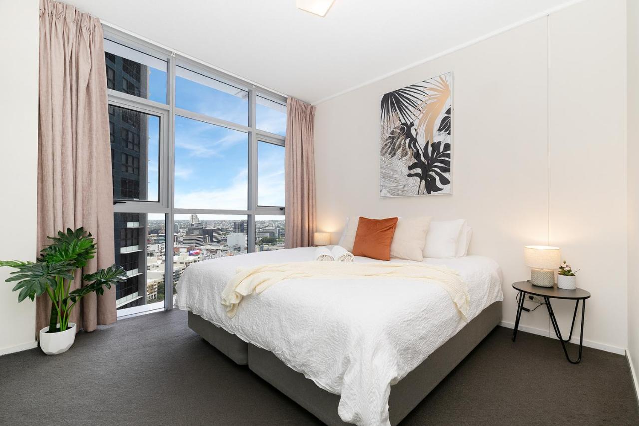 Amazing River View - 3 Bedroom - Cbd - Netflix - Fast Wifi - Carpark *