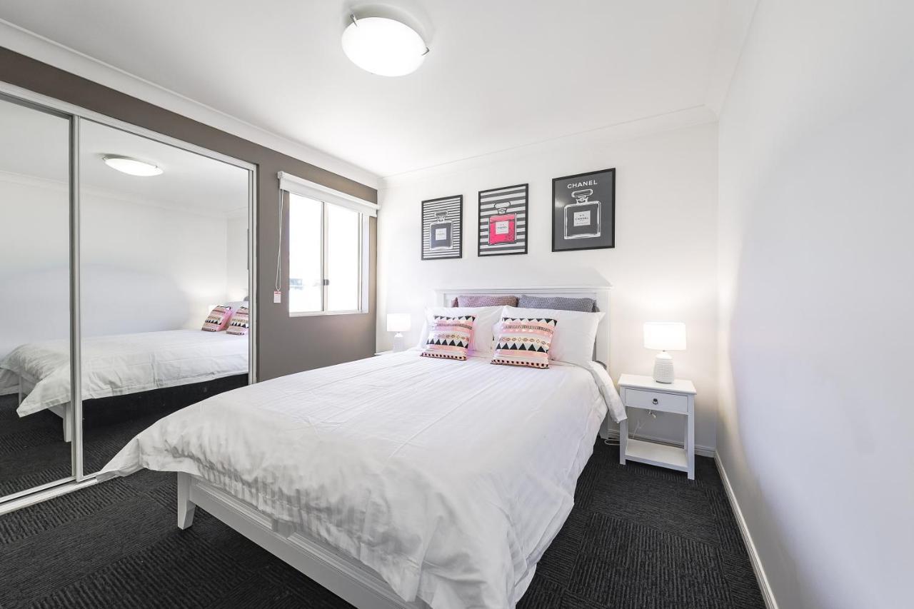Guest house Calamvale Business Or Like *