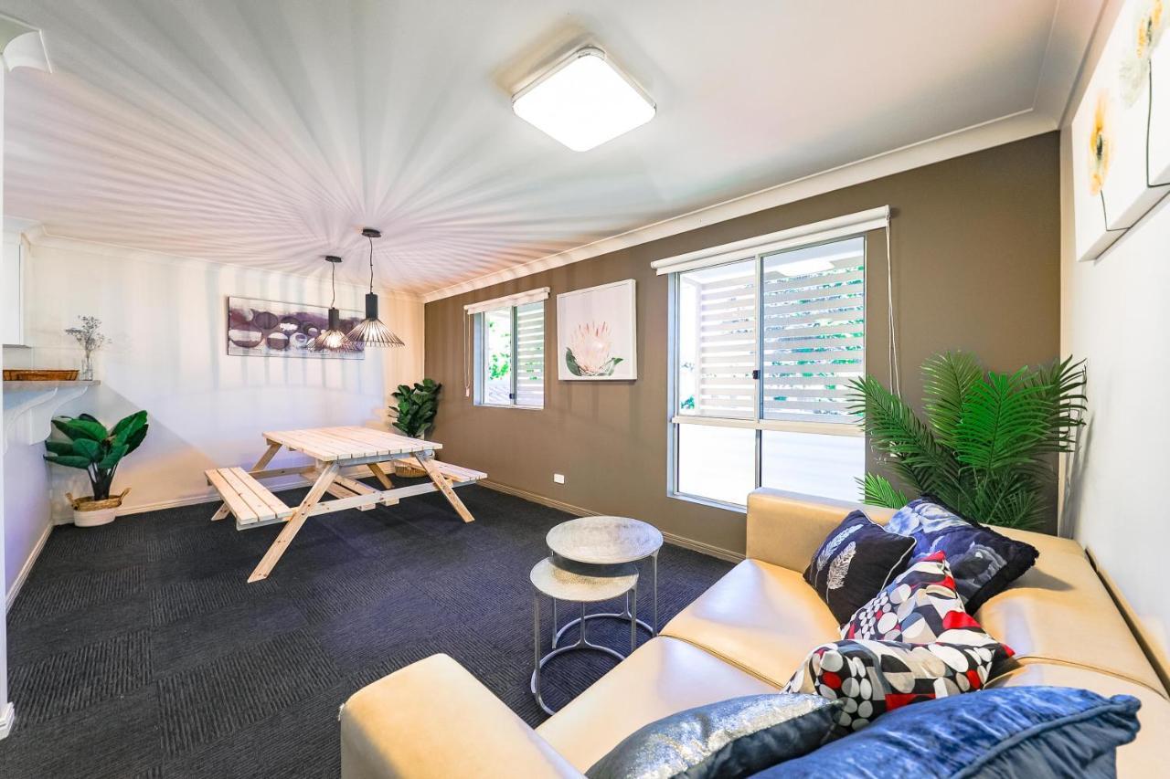 Calamvale Business Or Like