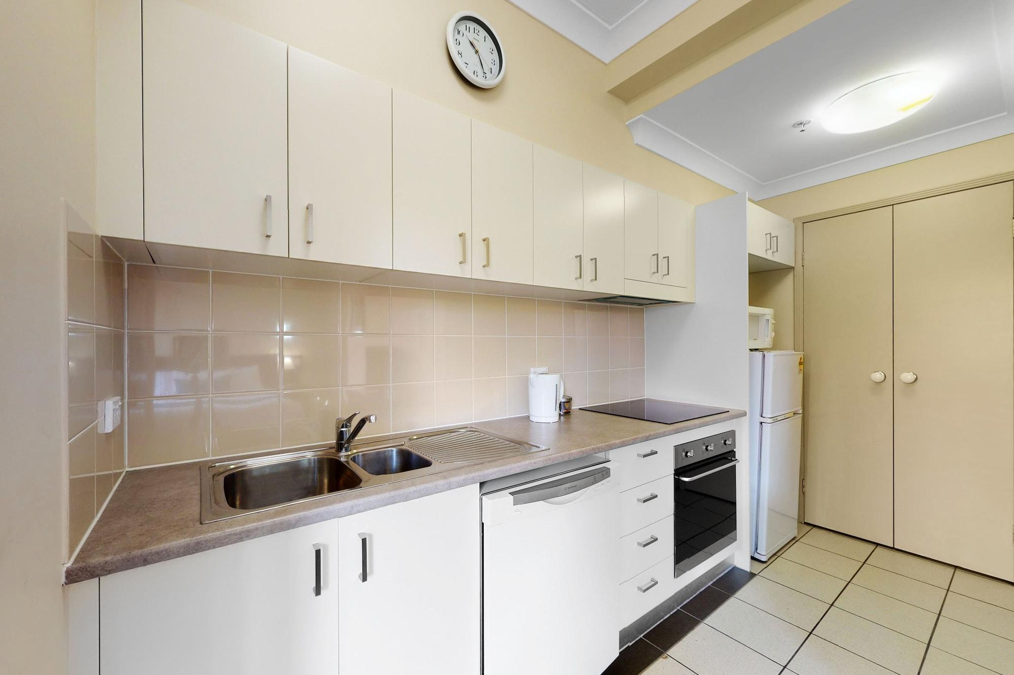 Bridgewater Aparthotel 4*