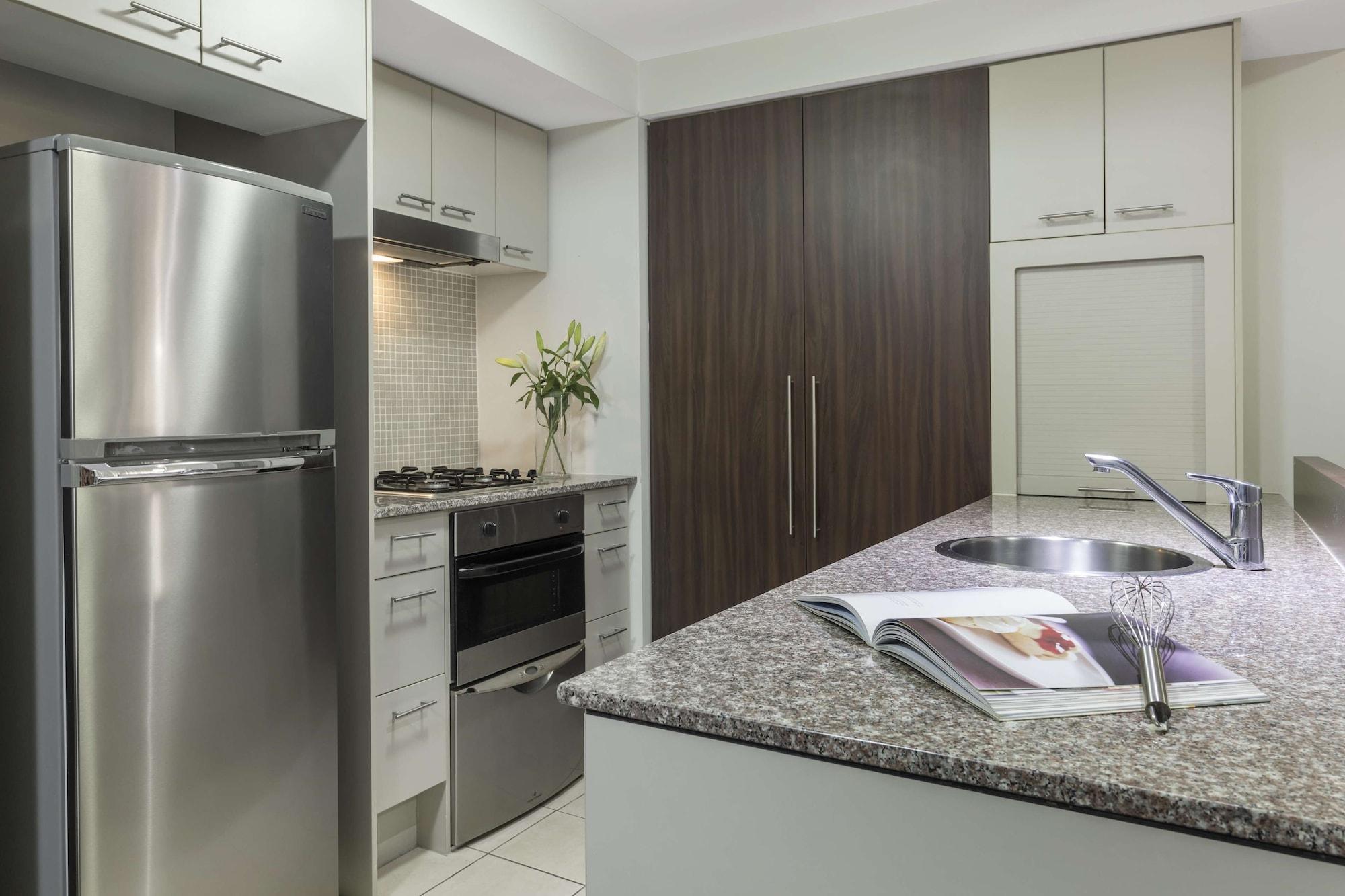 Oaks Aurora Brisbane