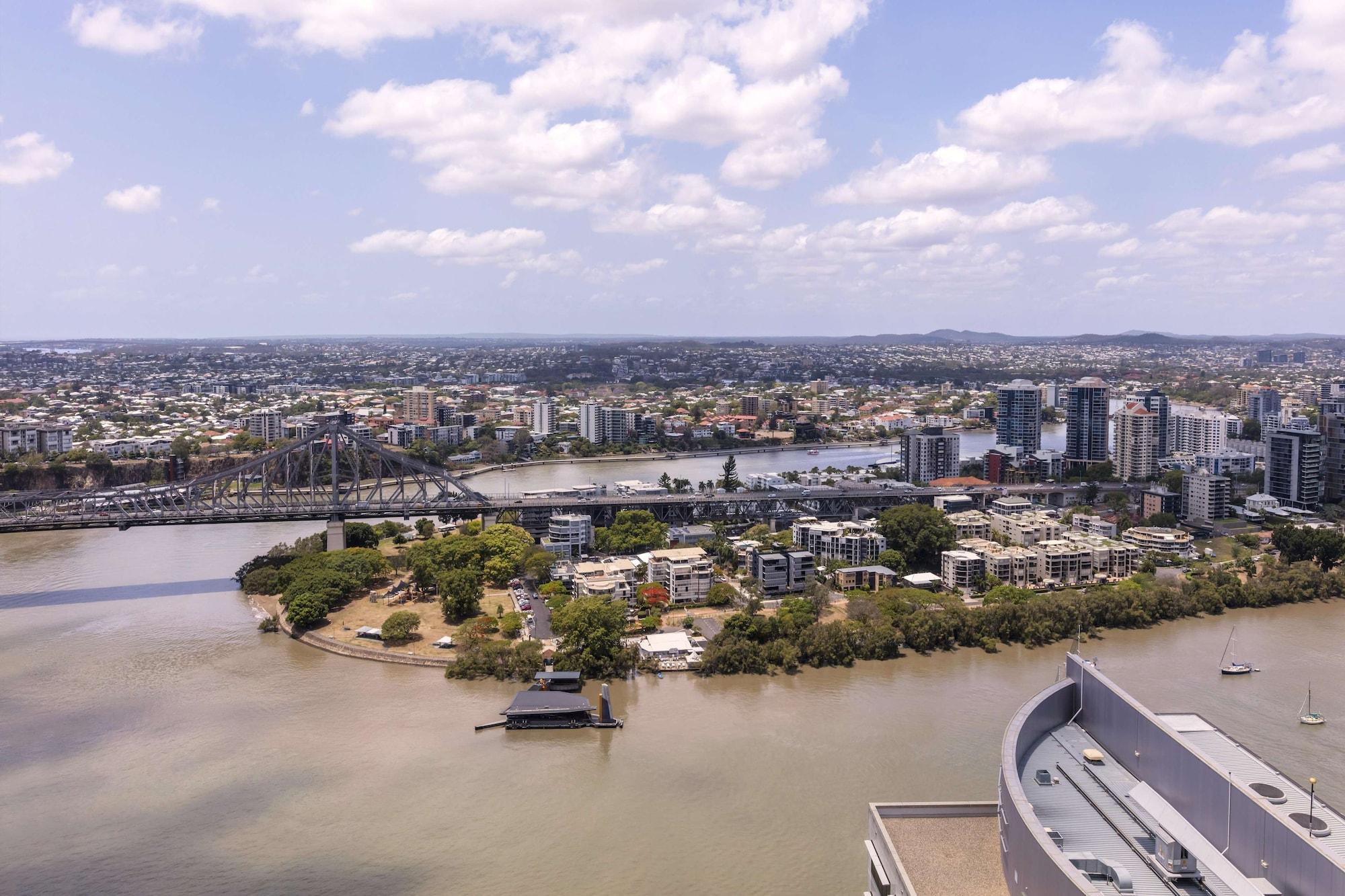 Oaks Aurora 4* Brisbane