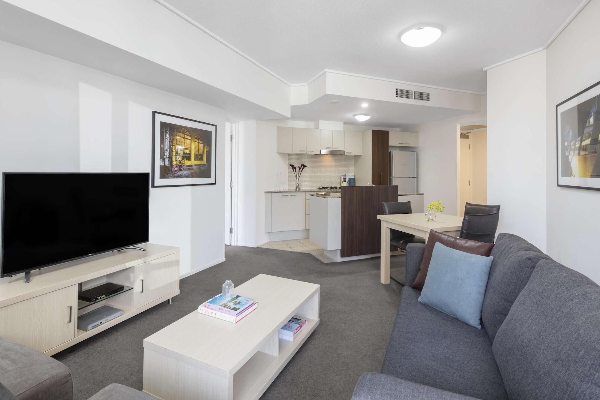 Aparthotel Oaks Aurora 4*
